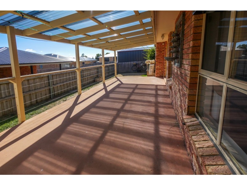 2/16B Burrows Avenue, Brighton TAS 7030