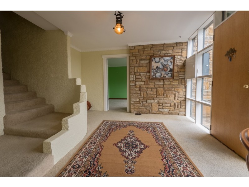 New Norfolk TAS 7140