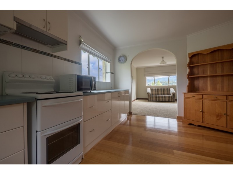 New Norfolk TAS 7140