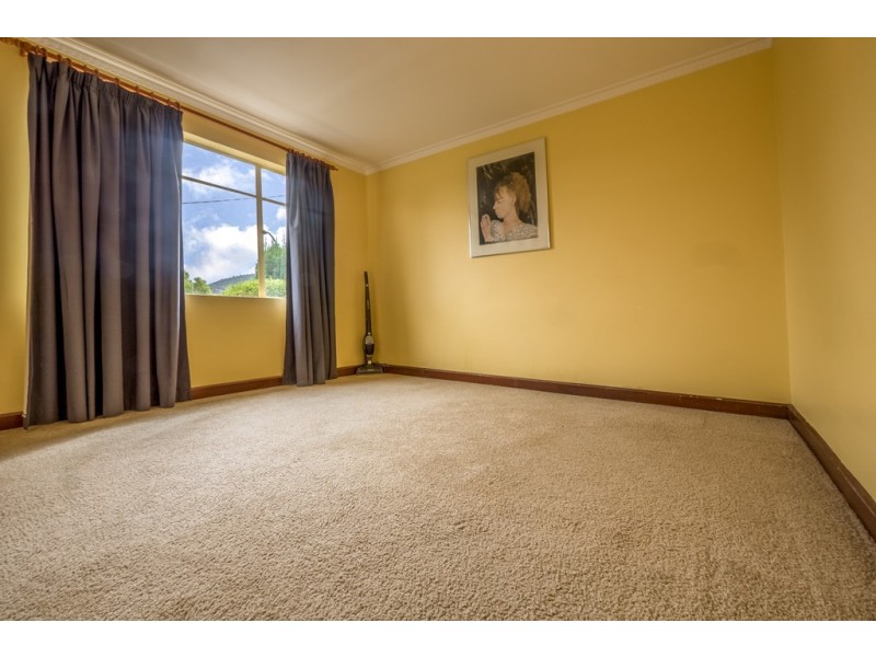 New Norfolk TAS 7140