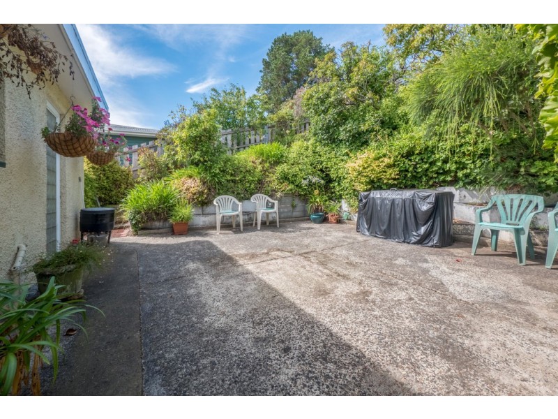 New Norfolk TAS 7140