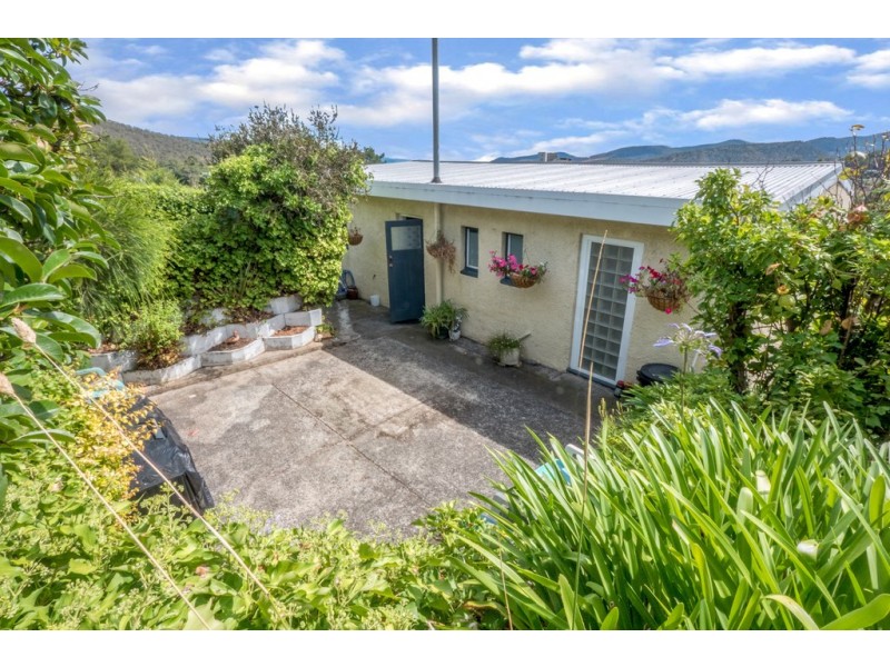 New Norfolk TAS 7140