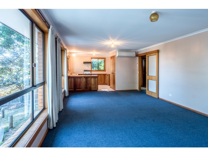 1/162 Pottery Road, Lenah Valley TAS 7008
