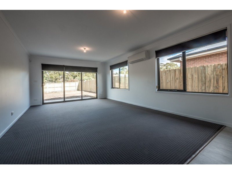 27 Holmfield Avenue, Clarendon Vale TAS 7019