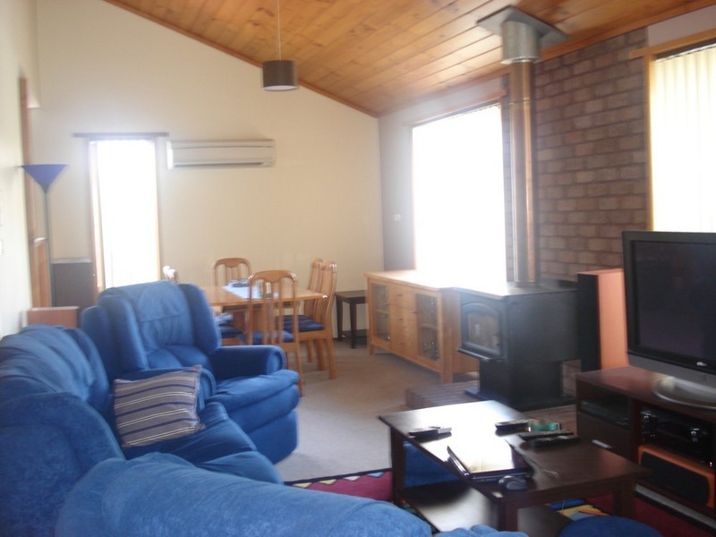 8 Madeline Court, Glenorchy TAS 7010