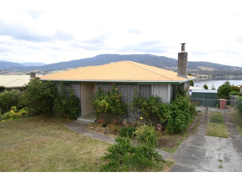 11 Douglas Drive, Bridgewater TAS 7030