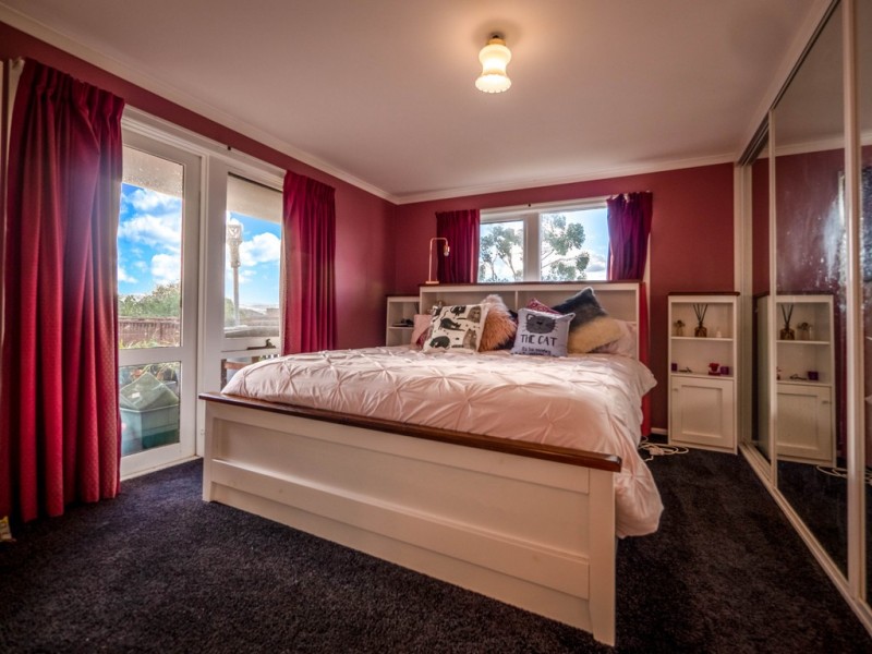 16 Louise Road, Austins Ferry TAS 7011
