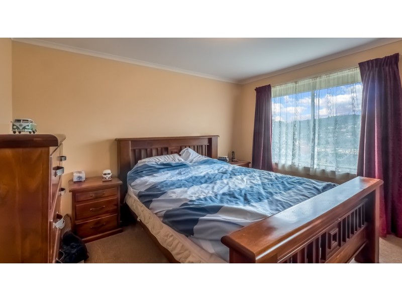 94 Lamprill Circle, Herdsmans Cove TAS 7030