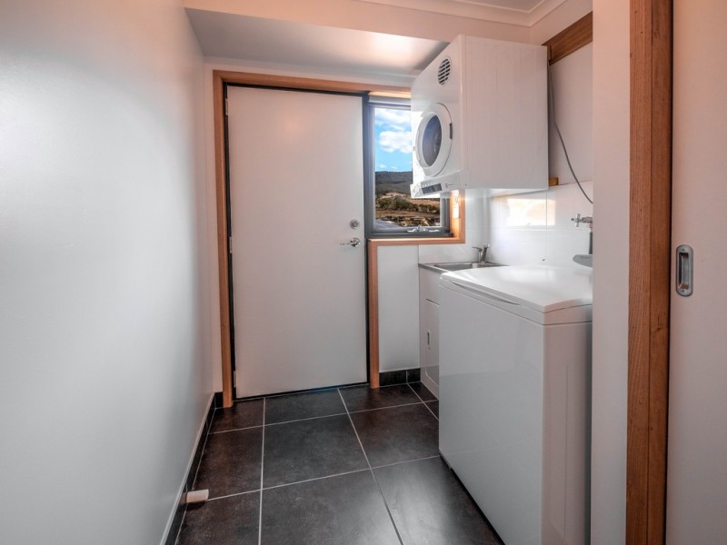 2 Baltonsborough Road, Austins Ferry TAS 7011