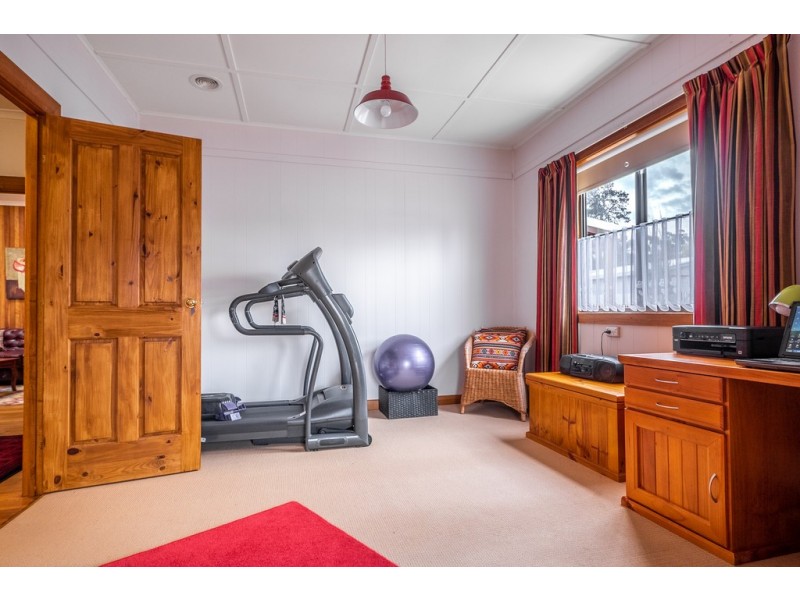 1725 Glenora Road, Bushy Park TAS 7140