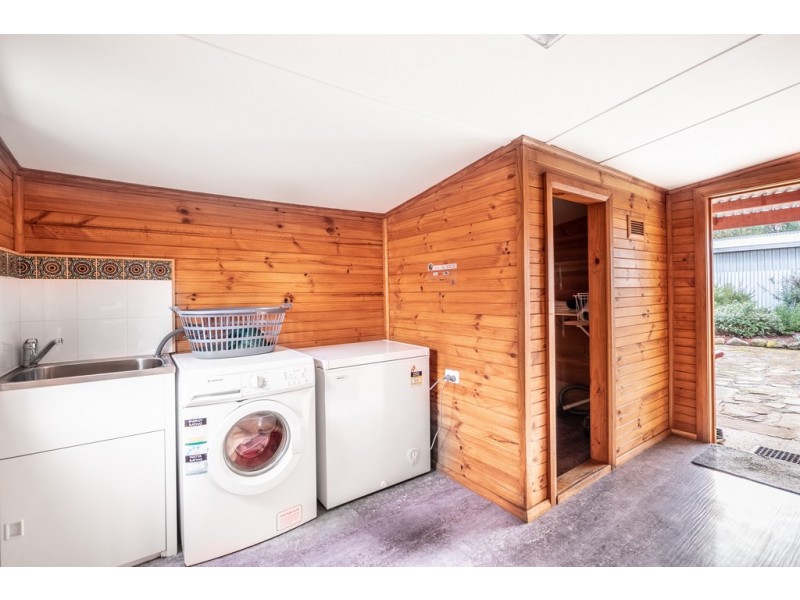 1725 Glenora Road, Bushy Park TAS 7140