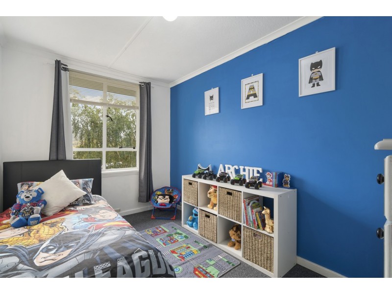 2 Waratah Road, Risdon Vale TAS 7016