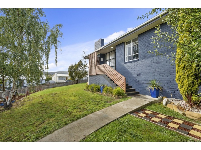 2 Waratah Road, Risdon Vale TAS 7016