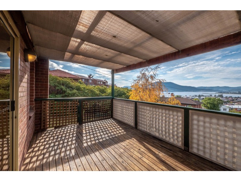 36 Walker Street, Rosetta TAS 7010