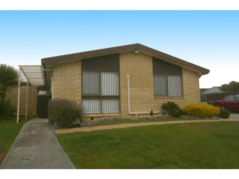 11 Hanlon Street, Claremont TAS 7011