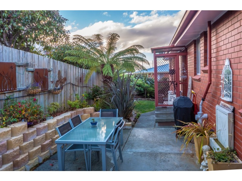 32 Hudson Crescent, Glenorchy TAS 7010