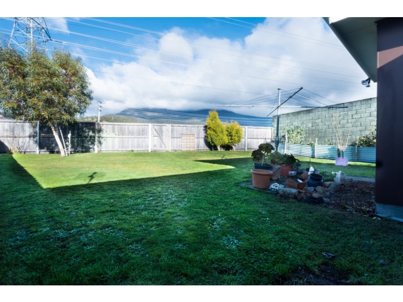 2/27 Wariga Road, Glenorchy TAS 7010