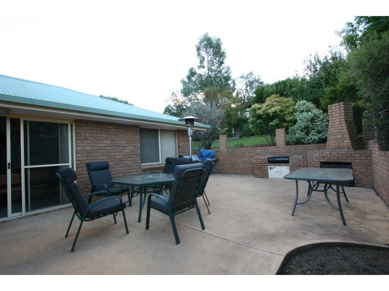 14 Clives Avenue, Old Beach TAS 7017