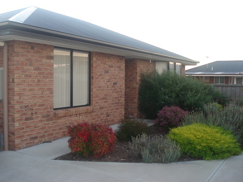 2/2 Roslyn Court, Brighton TAS 7030