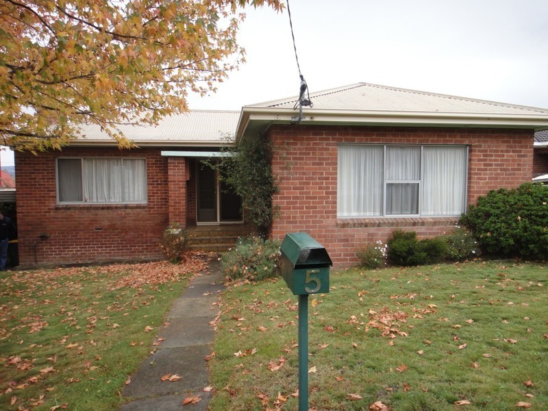 5 Walker Street, Rosetta TAS 7010