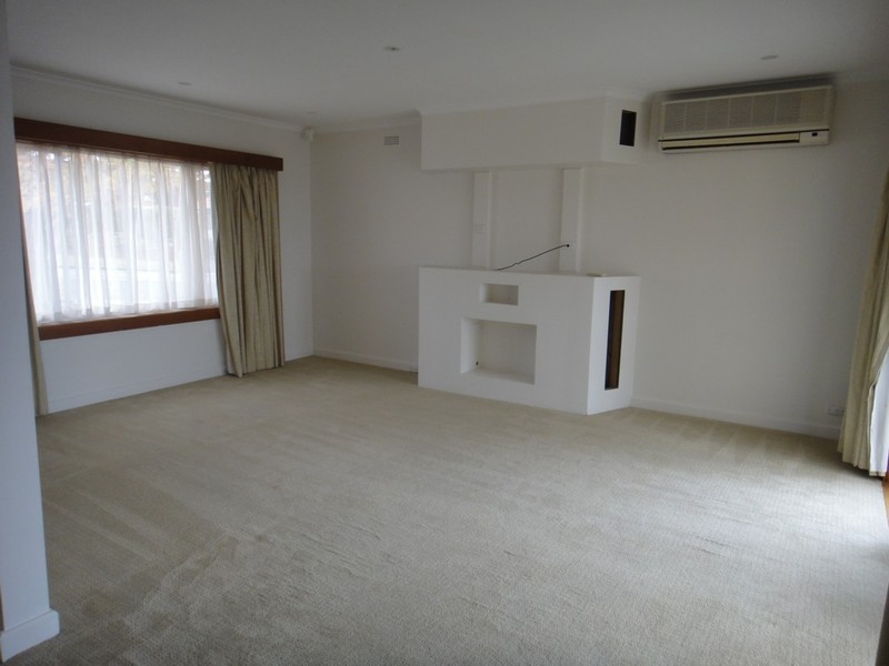 5 Walker Street, Rosetta TAS 7010