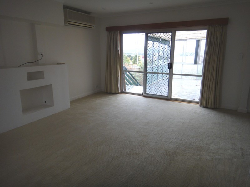 5 Walker Street, Rosetta TAS 7010