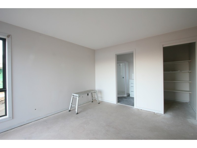 10 Peacock Court, Rosetta TAS 7010