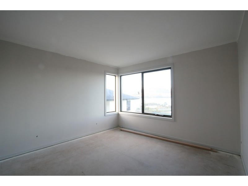 10 Peacock Court, Rosetta TAS 7010