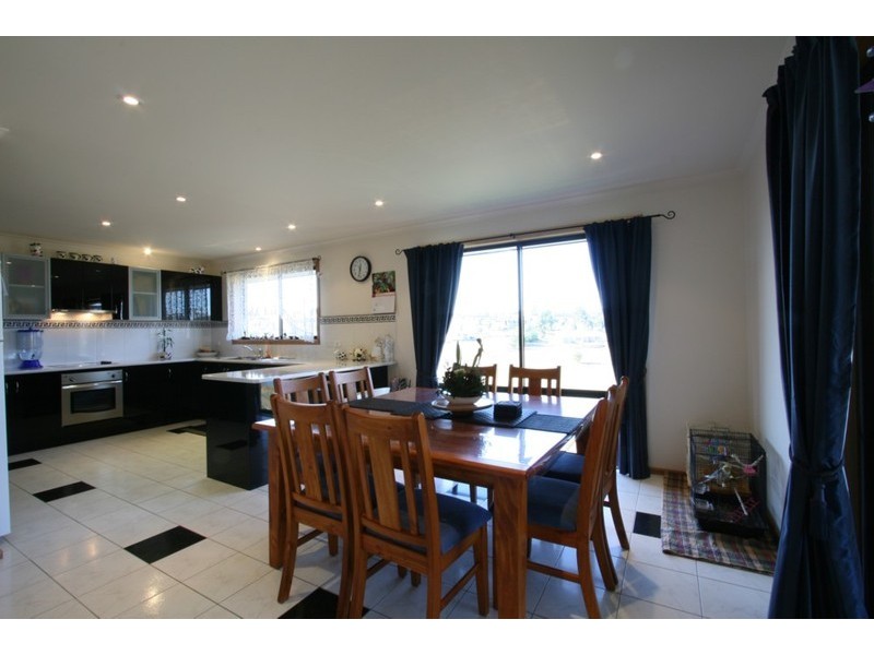 Brighton TAS 7030