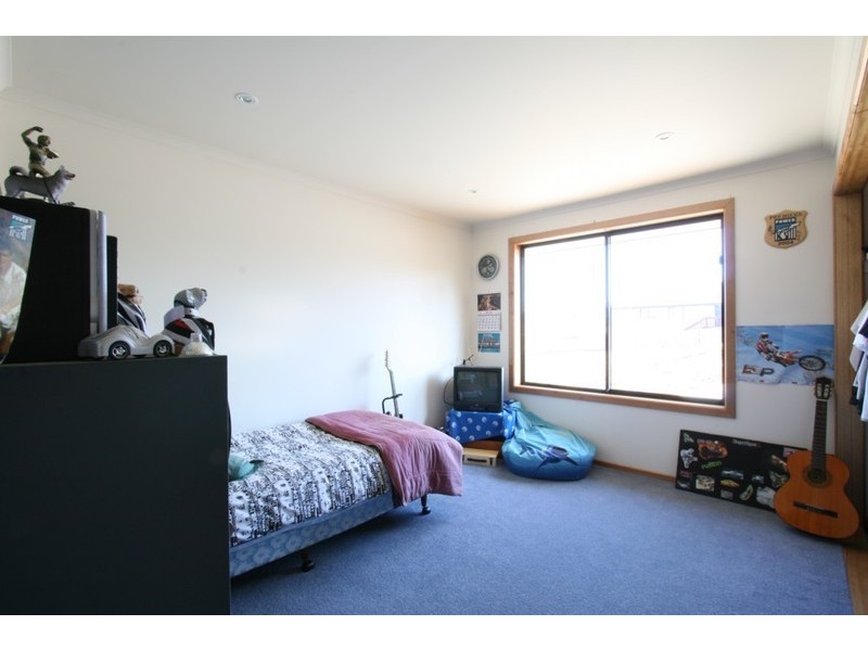 Brighton TAS 7030