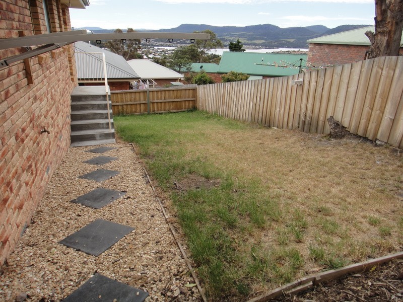 17/3 Russell Road, Claremont TAS 7011