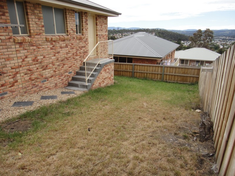 17/3 Russell Road, Claremont TAS 7011