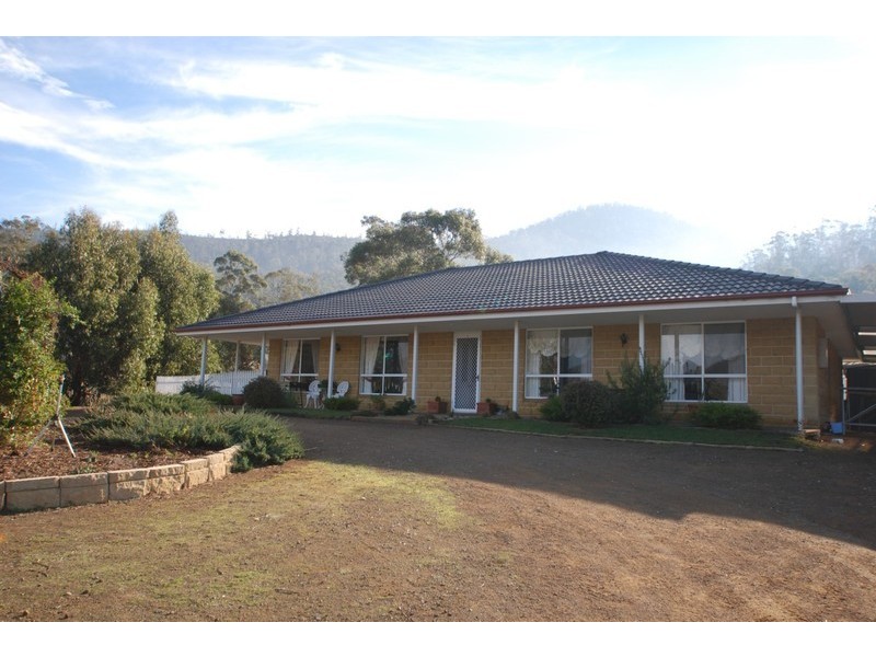 27 Pegasus Drive, Dromedary TAS 7030