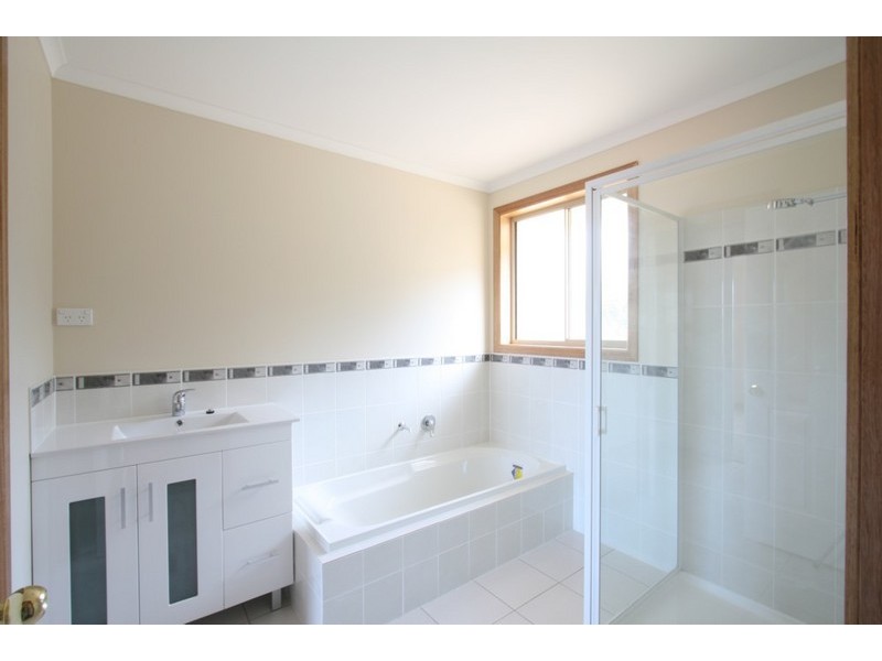 3/37 Radcliff Crescent, Rosetta TAS 7010