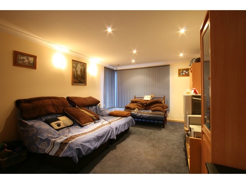 16 Islington Road, Montrose TAS 7010