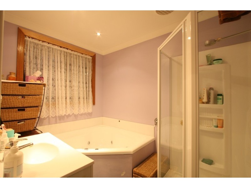 16 Islington Road, Montrose TAS 7010