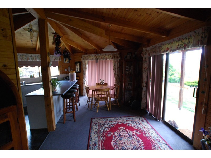 Molesworth TAS 7140