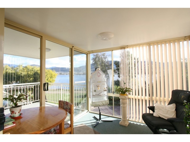 67  Jetty Road, Old Beach TAS 7017