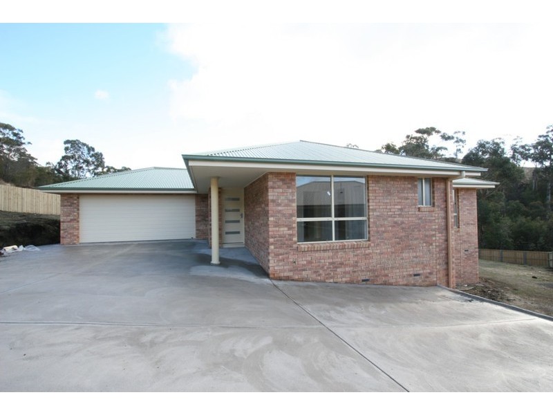 152 Branscombe Road, Claremont TAS 7011