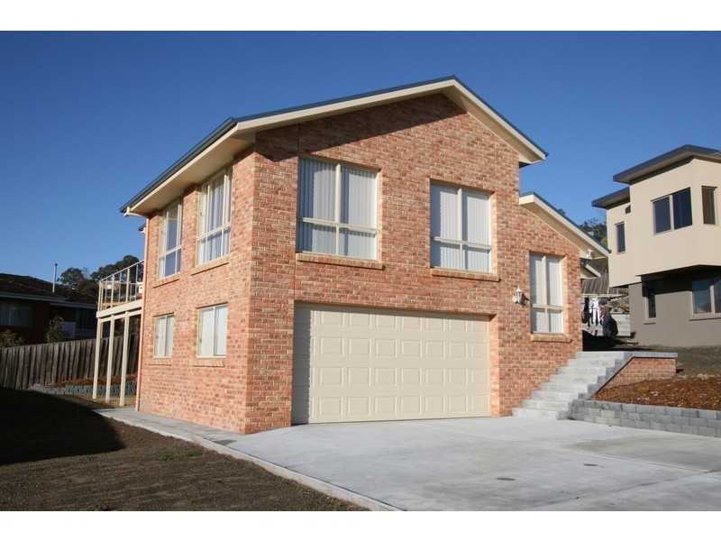 24 Eclipse Road, Austins Ferry TAS 7011