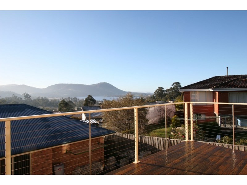 24 Eclipse Road, Austins Ferry TAS 7011