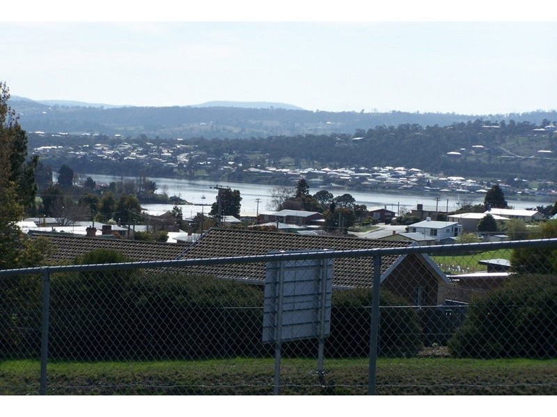 Unit 1/78 Box Hill Road, Claremont TAS 7011