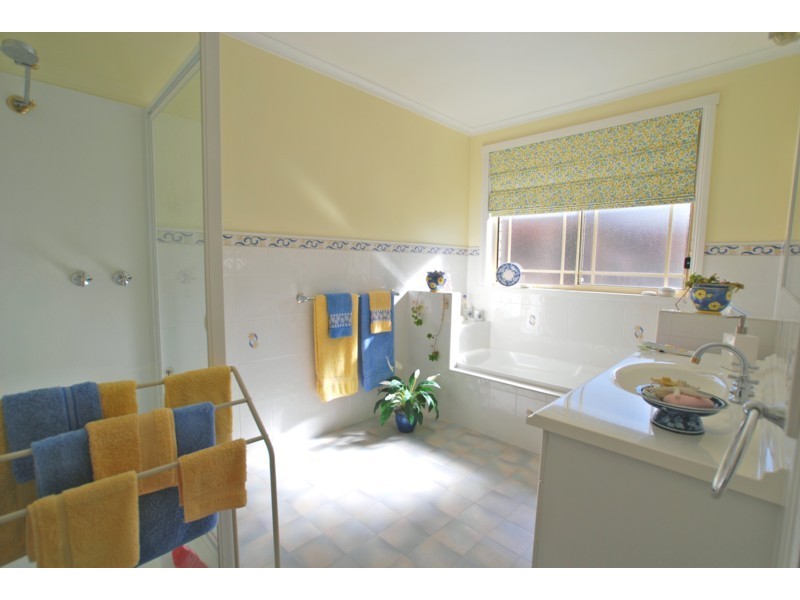 25 Natlee Crescent, Old Beach TAS 7017