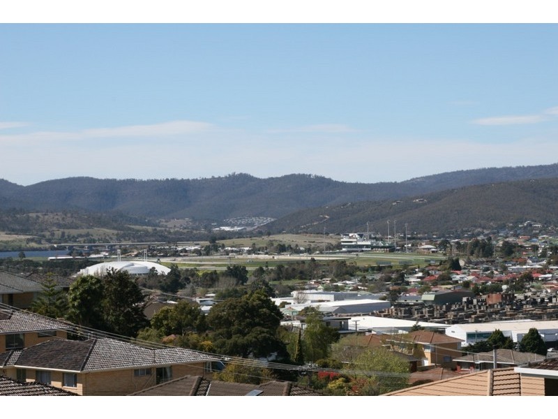 2 Galston Road, Montrose TAS 7010