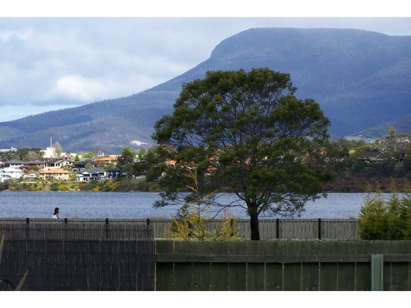 37 Sun Valley Drive, Old Beach TAS 7017