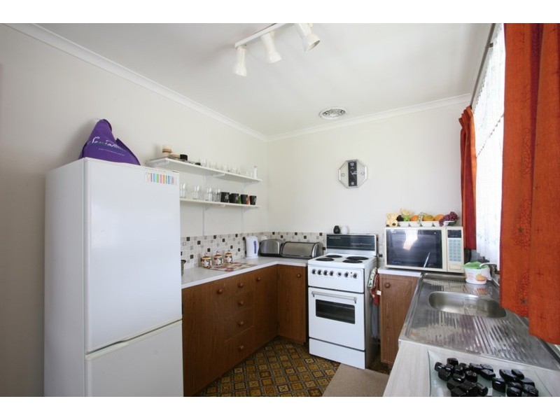 2/2 Sunlea Place, Glenorchy TAS 7010