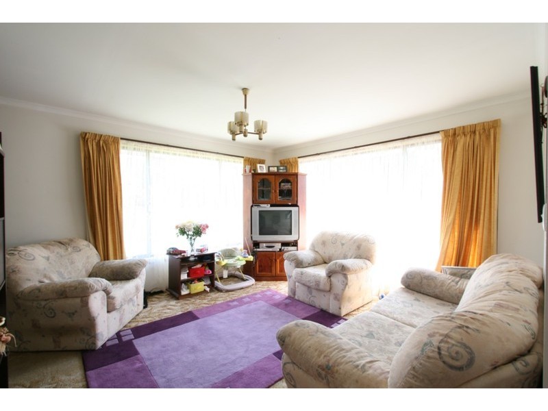 2/2 Sunlea Place, Glenorchy TAS 7010