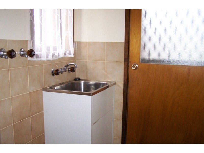 Unit 2/4 Ruthwell Street, Montrose TAS 7010