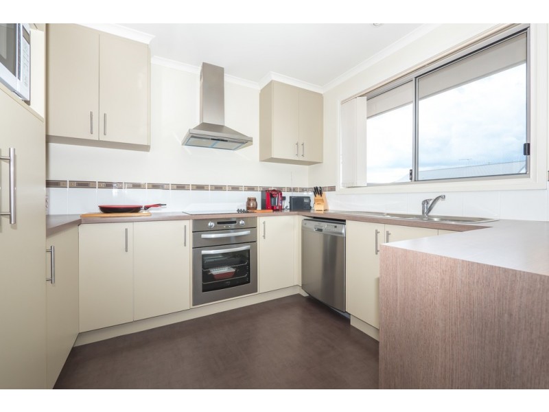 2/4 Roslyn Court, Brighton TAS 7030