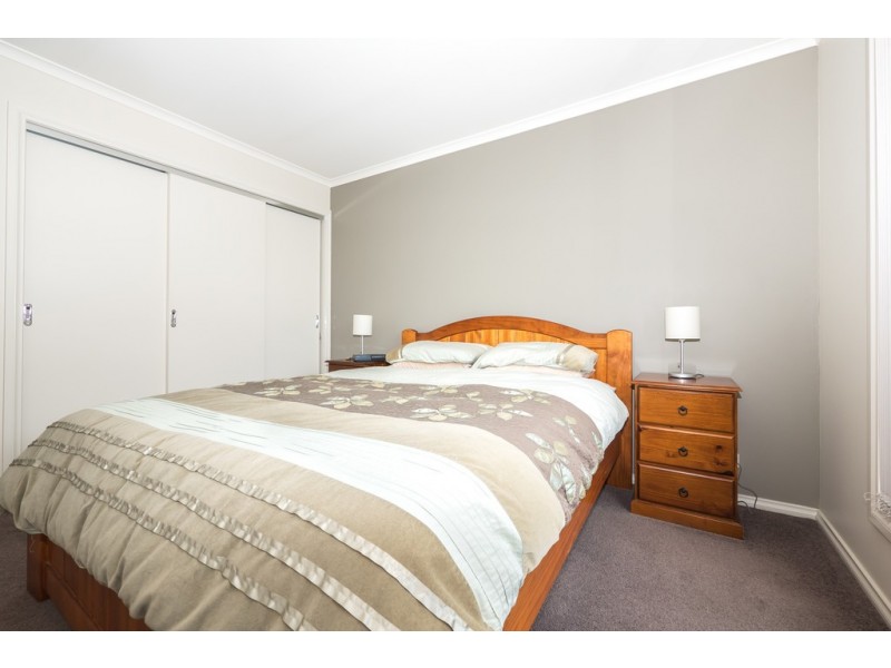 2/4 Roslyn Court, Brighton TAS 7030